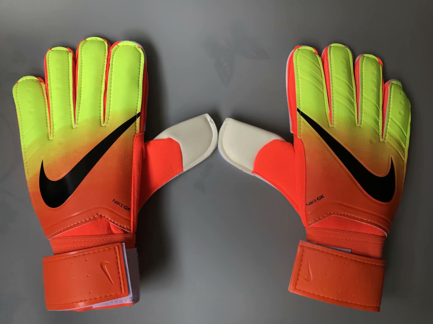Soccer Gloves-14